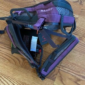New Mammut Ophir 3 Slide Women’s Climbing Harness Size M Colors Purple/Black